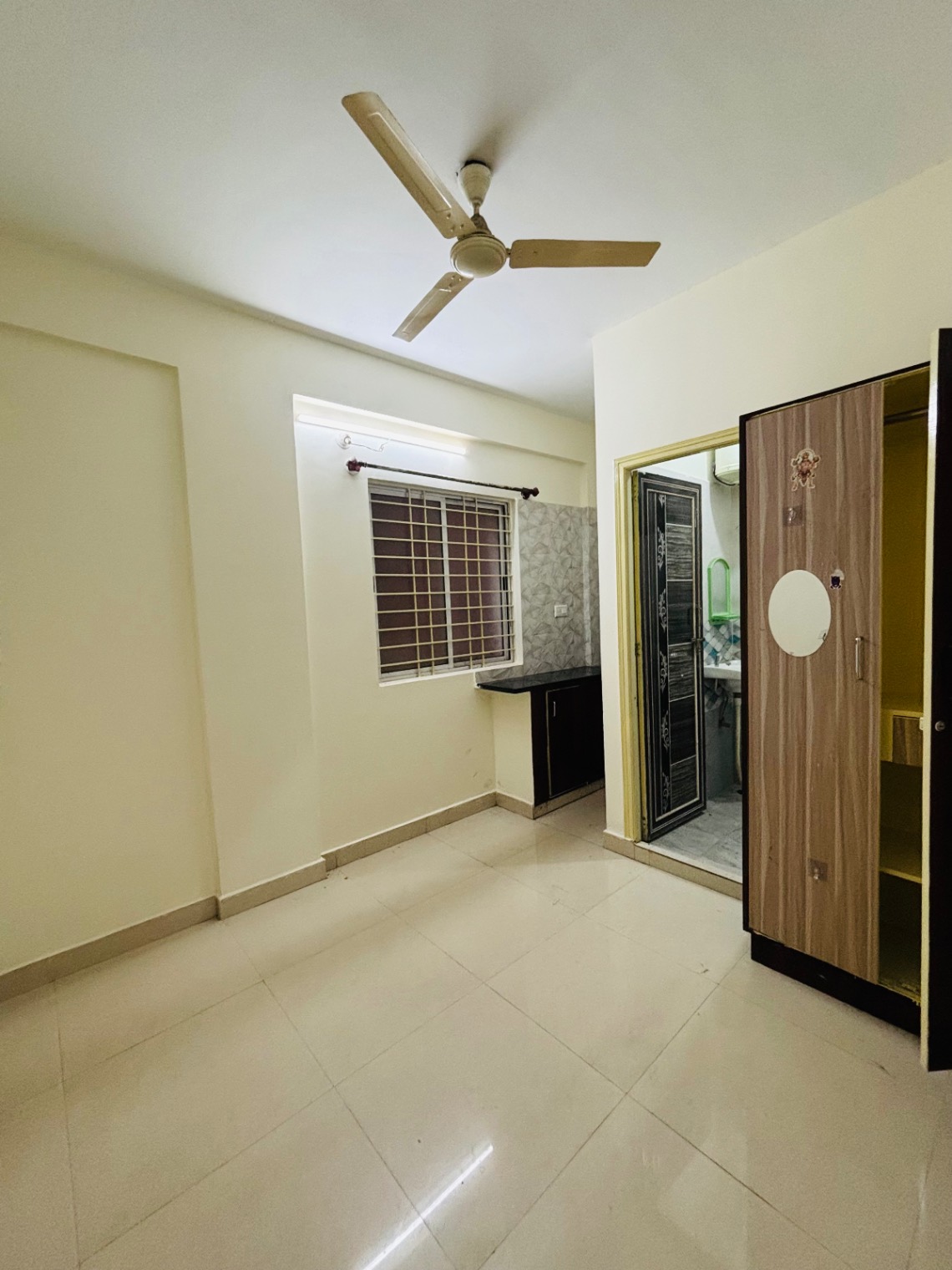 RK for rent in BTM Layout, Bangalore - Easylivin'